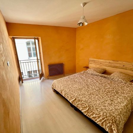 Le Puy-en-Velay Appartement 2 Chambres - Lits King Size - Wifi - Baignoire מראה חיצוני תמונה